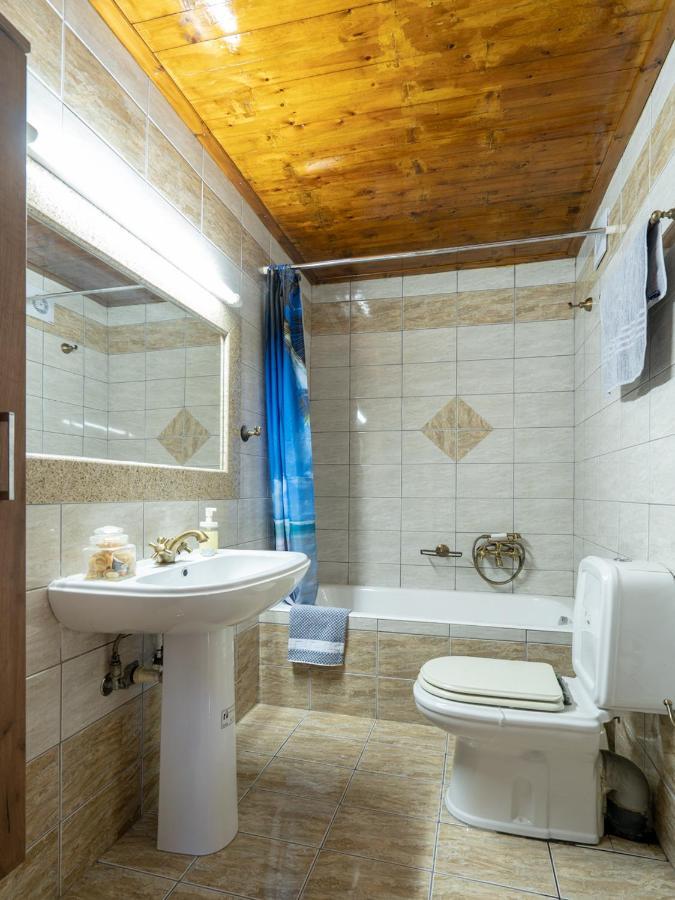 Villa Tzaniana Apomarma エクステリア 写真